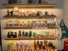 -星巴克臻选(湖滨道店)