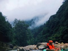 -雅鲁激流探险漂流