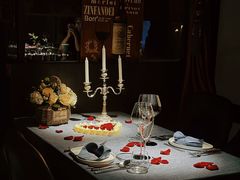 -弦月窗LUNETTE BY AMANDA(复兴路店)