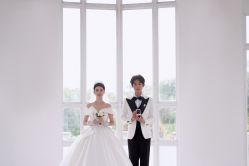 -钟爱一生婚纱摄影旗舰店