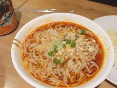 老成都担担面-茅庐毛血旺(烟台大悦城店)