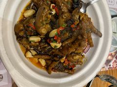 -黄泥岗·地道湖北菜(奥特莱斯店)