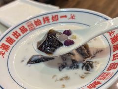 -潮庭港式茶餐厅·熊仔奶茶(同济广场店)