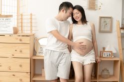 点击看大图 -专注孕妇照亲子照·纪田摄影