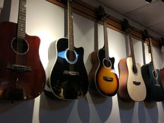 教室环境-旅程琴行吉他培训·吉他专卖