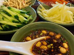贵州丝娃娃-芦苇荡·酸汤鱼(回龙观店)