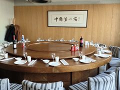 -赶海部落海鲜城(海阳路店)