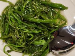 -彩云天云南餐厅