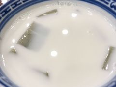-赵记传承特色牛奶甜品(泉城广场店)