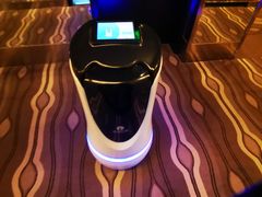 -桔子酒店(上海西藏北路地铁站店)