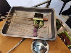 -牛串门串串香(东直门簋街总店)