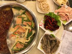-朱氏胖子烂火锅(洪崖洞店)