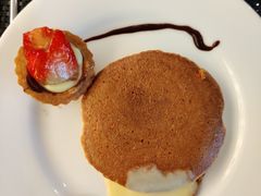 -圣丰索菲特·2 On 988 Café 自助餐厅