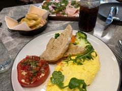 -BOURBON 玻本美式餐厅酒吧(虹桥新天地店)