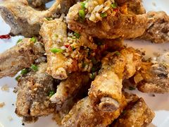 椒盐排骨-小胡子农家菜馆