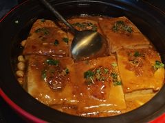 -蝴蝶里·粤菜·点心(滨江龙湖店)