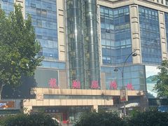 -龙翔服饰城(龙翔大厦店)