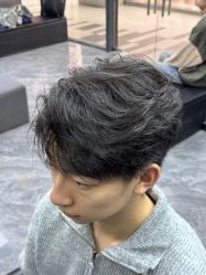 -米可造型烫发染发