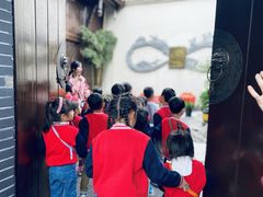 -宾果蒙特梭利托育儿童之家幼儿园(爱琴海店)