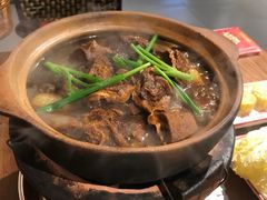 -阿润打边炉·鲜切鸡煲(华漕店)
