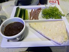 -巧克力渔家.小船海鲜胶东菜(三浴场店)