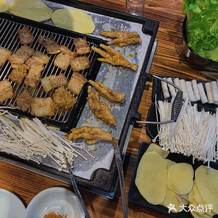 金华兰溪网红烤肉火盆烧烤五花肉打卡