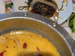 -小鱼小牛·鱼牛干锅·脆鱼火锅(世欧广场店)