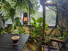 -J Create城市露营咖啡·简餐·宠物(上海动物园店)