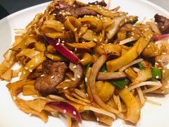 干炒牛河-悦秀·高级粤菜
