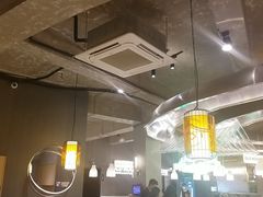 -老房老舍重庆火锅(假日城市店)
