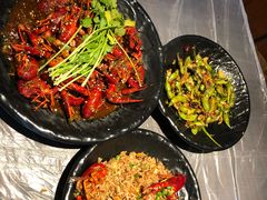 -虾易落味(杭州黄龙万科中心店)