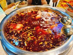 -肖肖酸萝卜鱼火锅(总店)