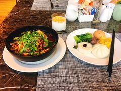 -浦东绿地铂骊酒店-POYA西餐厅(绿地东海岸国际广场店)