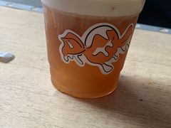 -HUGS coffee(东区店)