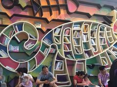 -钟书阁(松江泰晤士小镇店)