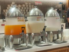 -南城香·饭香串香馄饨香(青年路店)