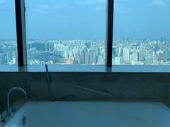 -上海龙之梦万丽酒店