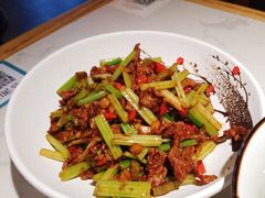 小炒黄牛肉-慕湘精致湖南菜(水贝店)