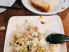 -舒蔡记生煎菜饭(云南中路店)