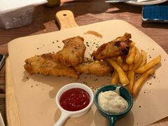 -玛格萝妮比萨屋(陆家浜路店)