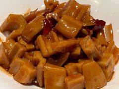 -泉畔人家·老济南经典鲁菜(大明湖店)