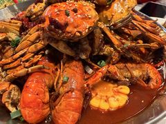 -肥肥虾庄·金牌油焖大虾(汉街SKP店)