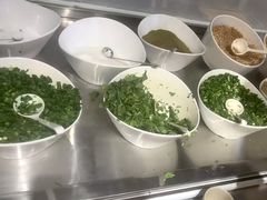 -肖肖酸萝卜鱼火锅(总店)