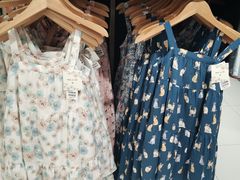 -优衣库(北京万柳华联购物中心店)