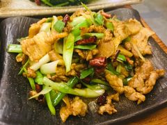 -滇香肴·云南菜蒸汽石锅鱼(云南北路店)