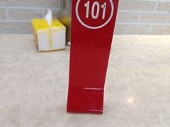 -聚笼鲜美食(凤凰街店)