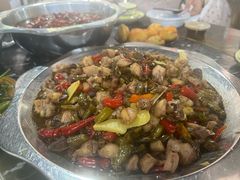 -廖哥泡椒兔(峨眉店)