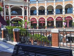 -佛罗伦萨小镇广佛名品奥特莱斯(疏港路店)