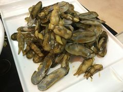 -地方名吃海鲜大馅蒸饺(北戴河店)