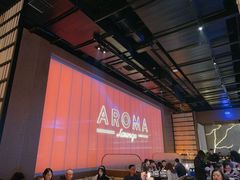 -洛缦音乐餐厅(工业展览馆万象城店)